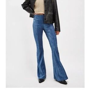 Free People stretchy cord flares size: S